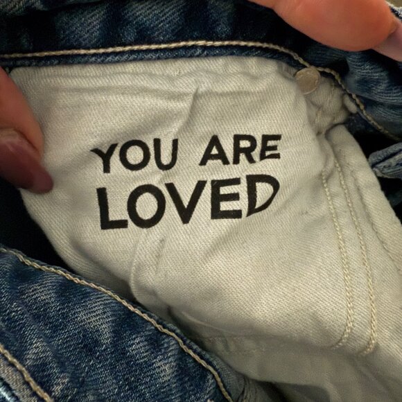 Amo Chloe Crop in Dearest Straight Leg Denim Jeans Size 28 - Picture 6 of 7